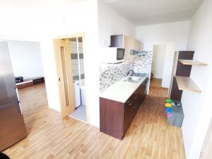 Pronájem bytu 3+1, Jihlava, Na Kopci, 76 m2