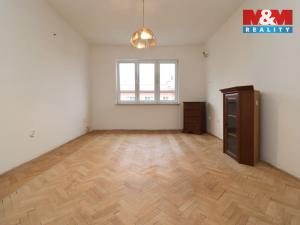 Pronájem bytu 2+1, Ostrov, S. K. Neumanna, 70 m2