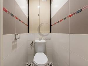 Prodej bytu 2+kk, Praha - Prosek, Lovosická, 39 m2