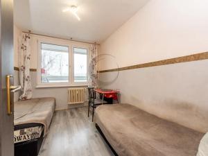 Prodej bytu 2+kk, Praha - Prosek, Lovosická, 39 m2