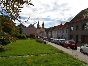 Pronájem bytu 2+kk, Roudnice nad Labem, Havlíčkova, 33 m2