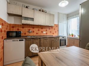 Prodej bytu 3+1, Teplice, Bílinská, 99 m2