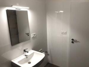 Pronájem bytu 2+kk, Brno, Wágnerova, 40 m2