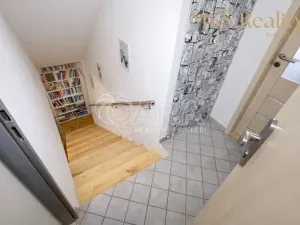 Prodej bytu 4+kk, Praha, V Štíhlách, 80 m2