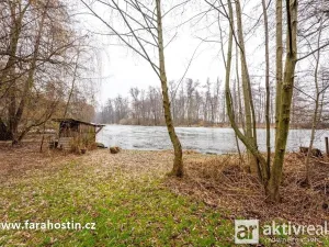 Prodej rodinného domu, Hostín u Vojkovic, 420 m2
