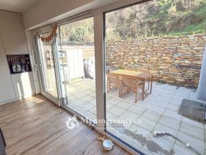 Prodej bytu 4+kk, Hluboké Mašůvky, 89 m2