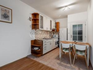 Pronájem bytu 1+1, Praha, U Zahradního města, 48 m2