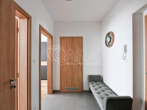 Pronájem bytu 2+kk, Praha - Uhříněves, Karla Guta, 58 m2