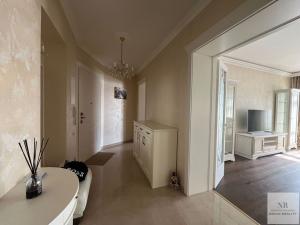 Prodej bytu 3+kk, Karlovy Vary, Zeyerova, 134 m2