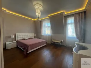 Prodej bytu 3+kk, Karlovy Vary, Zeyerova, 134 m2