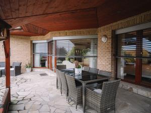 Prodej rodinného domu, Ondřejov, Slunečná, 200 m2