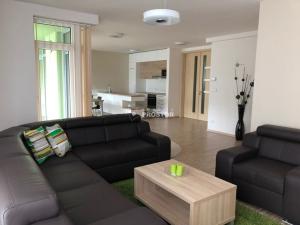 Pronájem bytu 3+kk, Praha - Veleslavín, Adamova, 113 m2