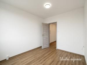 Pronájem bytu 3+kk, Praha - Prosek, Zárybská, 74 m2