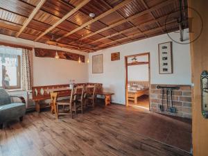 Prodej chalupy, Volary, 240 m2