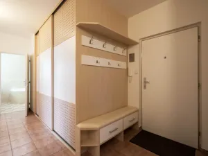 Pronájem bytu 3+kk, Praha - Záběhlice, Hyacintová, 87 m2