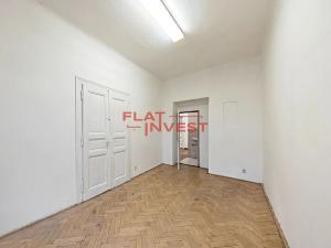 Pronájem obchodního prostoru, Praha - Vinohrady, Vinohradská, 75 m2