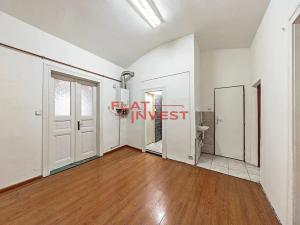 Pronájem obchodního prostoru, Praha - Vinohrady, Vinohradská, 75 m2