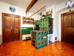 Prodej vícegeneračního domu, Paračov, 388 m2