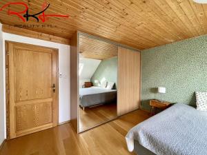 Pronájem rodinného domu, Liberec - Liberec VIII-Dolní Hanychov, Hanácká, 125 m2