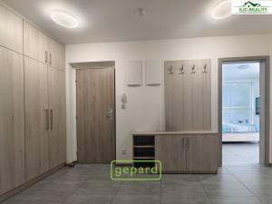 Pronájem bytu 3+kk, Plzeň, Na Roudné, 100 m2