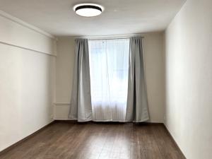 Pronájem bytu 2+1, Karlovy Vary, K. Čapka, 55 m2