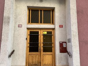 Pronájem bytu 2+1, Karlovy Vary, K. Čapka, 55 m2