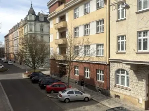 Pronájem bytu 2+1, Karlovy Vary, K. Čapka, 57 m2