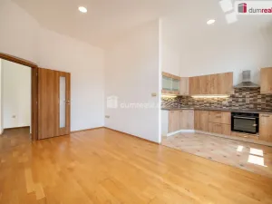 Pronájem bytu 3+kk, České Budějovice - České Budějovice 1, Karla IV., 93 m2