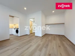 Pronájem bytu 1+1, Zlín, Na Honech II, 31 m2