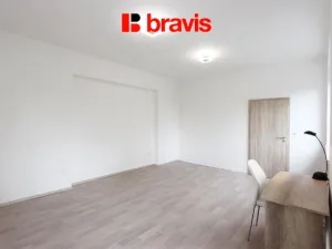 Pronájem bytu 2+kk, Brno, Mučednická, 42 m2