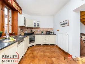 Prodej rodinného domu, Holice - Staré Holice, 1. máje, 122 m2