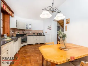 Prodej rodinného domu, Holice - Staré Holice, 1. máje, 122 m2