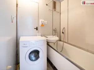 Prodej bytu 1+1, Český Krumlov - Plešivec, Sídliště Plešivec, 43 m2