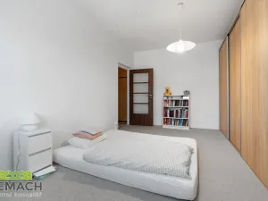 Pronájem bytu 2+1, Uherské Hradiště, Mánesova, 54 m2