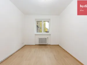 Prodej bytu 3+1, Opava, Tomáškova, 74 m2