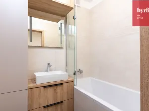 Prodej bytu 3+1, Opava, Tomáškova, 74 m2