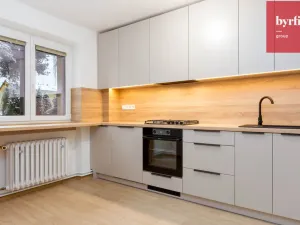 Prodej bytu 3+1, Opava, Tomáškova, 74 m2