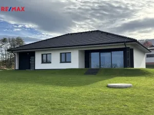 Pronájem rodinného domu, Dobratice, 162 m2