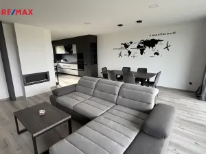 Pronájem rodinného domu, Dobratice, 162 m2