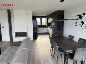 Pronájem rodinného domu, Dobratice, 162 m2