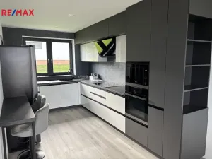 Pronájem rodinného domu, Dobratice, 162 m2