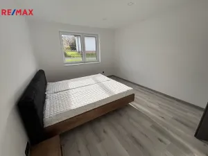 Pronájem rodinného domu, Dobratice, 162 m2