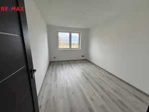 Pronájem rodinného domu, Dobratice, 162 m2