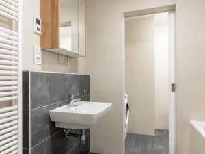 Pronájem bytu 2+kk, Praha - Strašnice, Zvěřinova, 64 m2