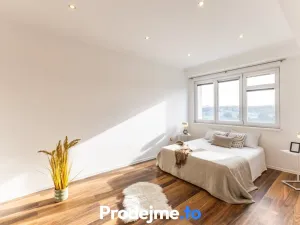 Pronájem bytu 2+kk, Praha - Vršovice, Vladivostocká, 52 m2