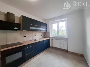 Pronájem bytu 2+1, Chomutov, Fügnerova, 58 m2