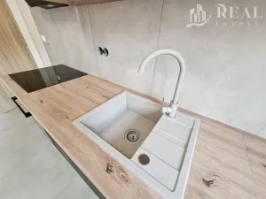 Pronájem bytu 2+1, Chomutov, Fügnerova, 58 m2