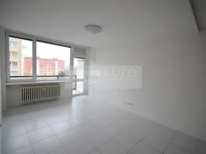 Pronájem bytu 3+1, Chomutov, Chomutov, 68 m2