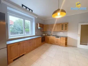 Pronájem bytu 4+1, Praha - Braník, Na výspě, 103 m2