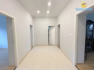 Pronájem bytu 4+1, Praha - Braník, Na výspě, 103 m2